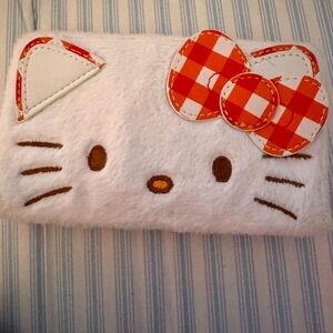 NWOT Sanrio universal studios edition wallet hello kitty